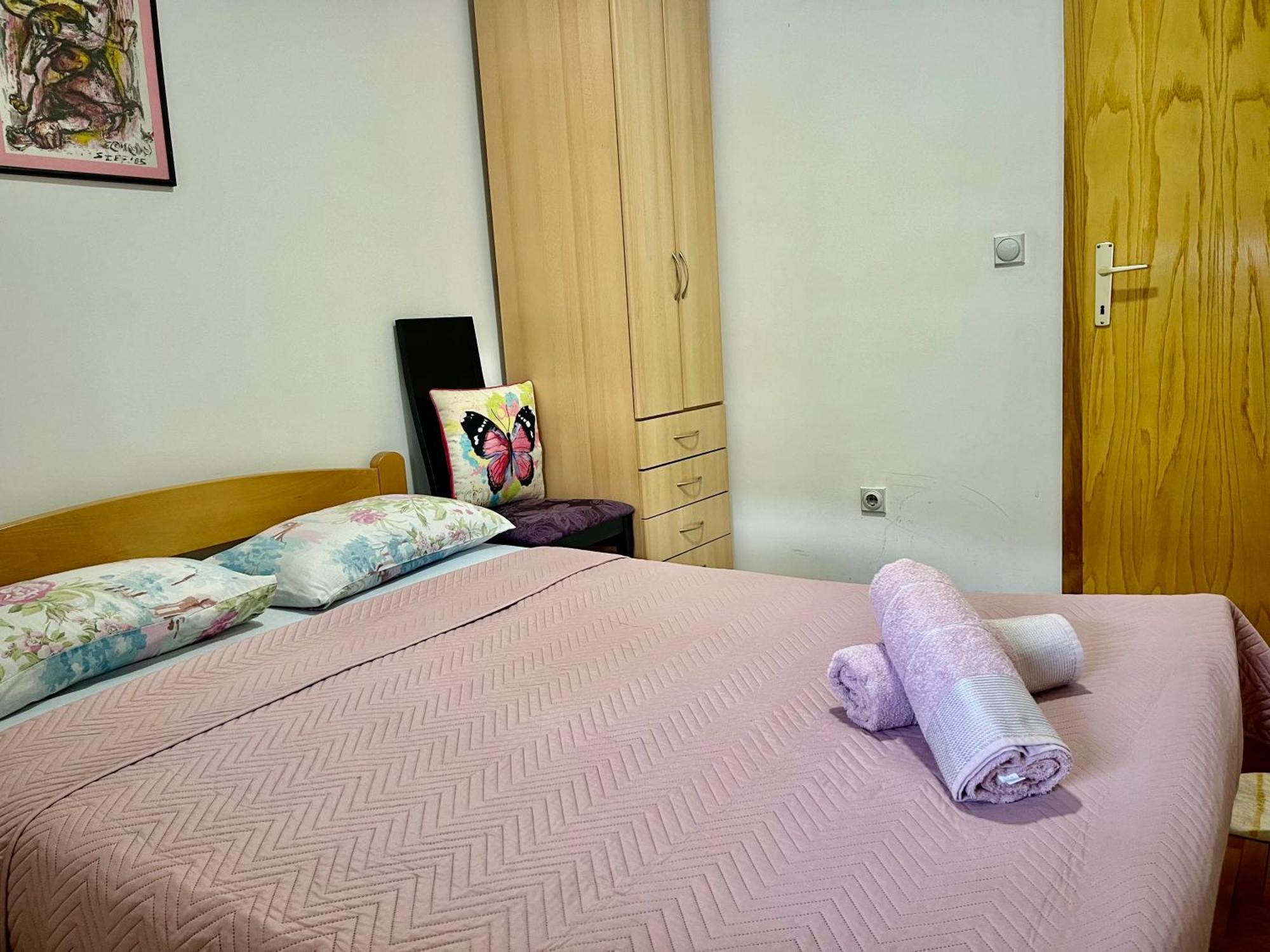 Nancy Apartment Skopje Esterno foto